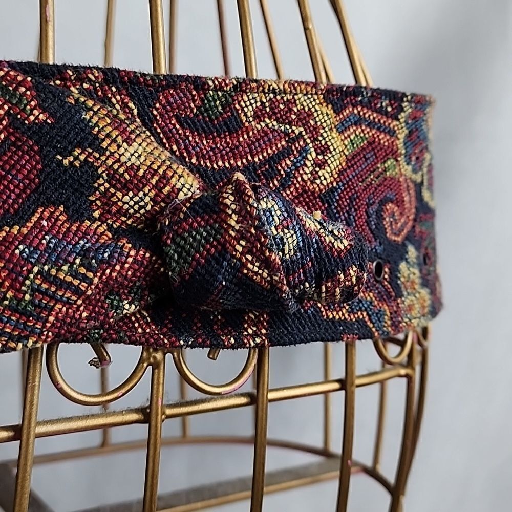 VintageTapestry Knot Belt Express